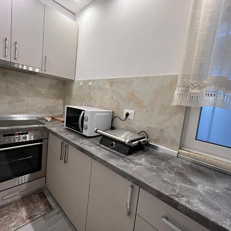 Apartment Tirana On Myslym Shyri Экстерьер фото