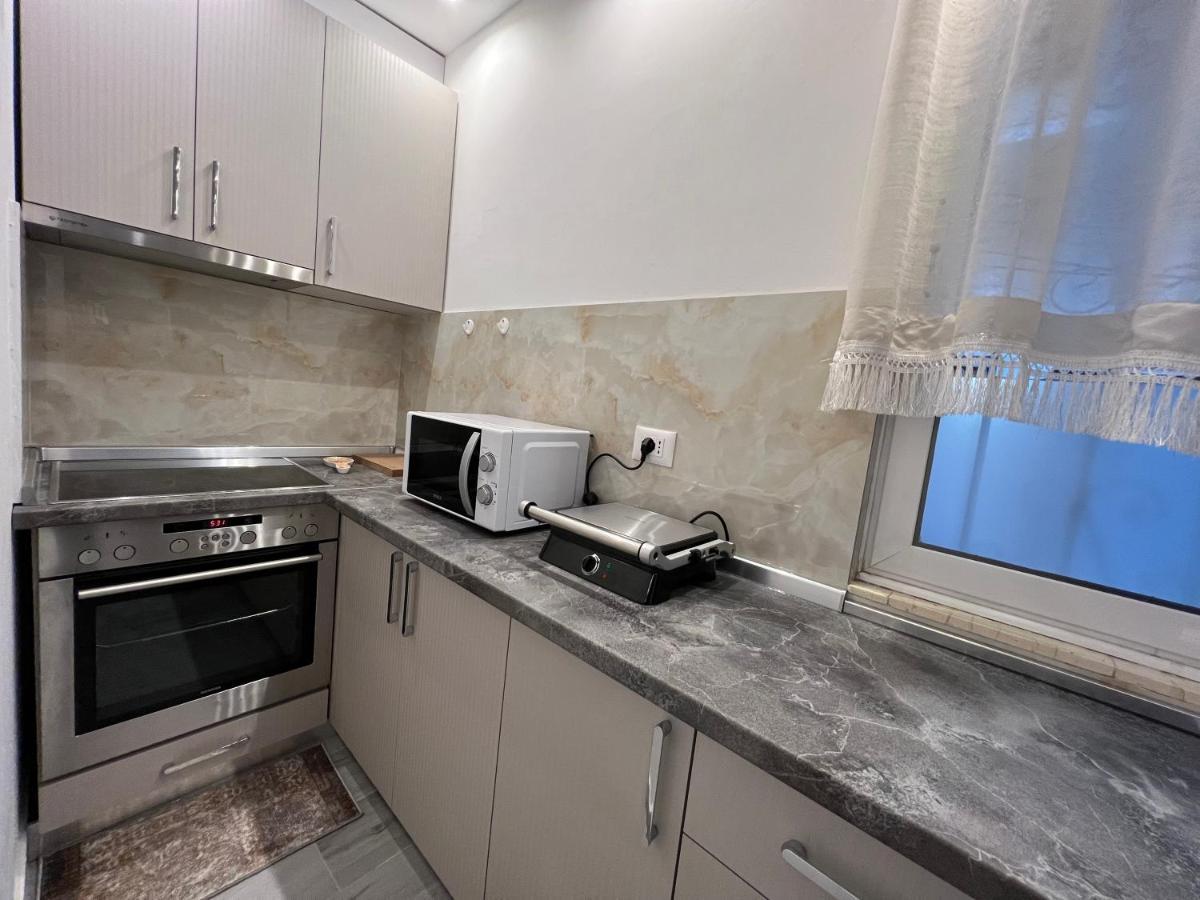 Apartment Tirana On Myslym Shyri Экстерьер фото