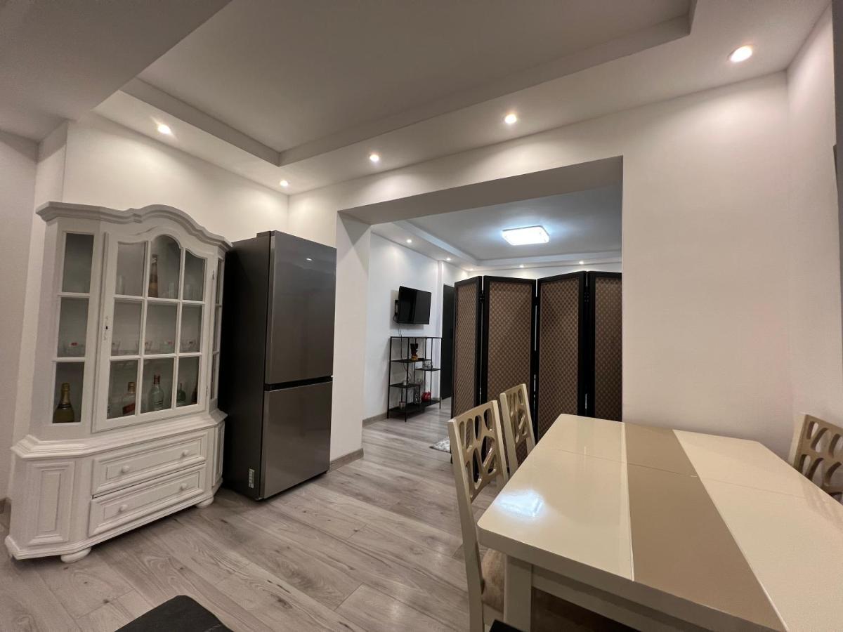 Apartment Tirana On Myslym Shyri Экстерьер фото