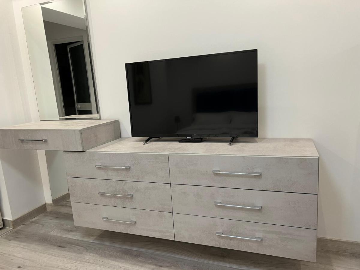 Apartment Tirana On Myslym Shyri Экстерьер фото